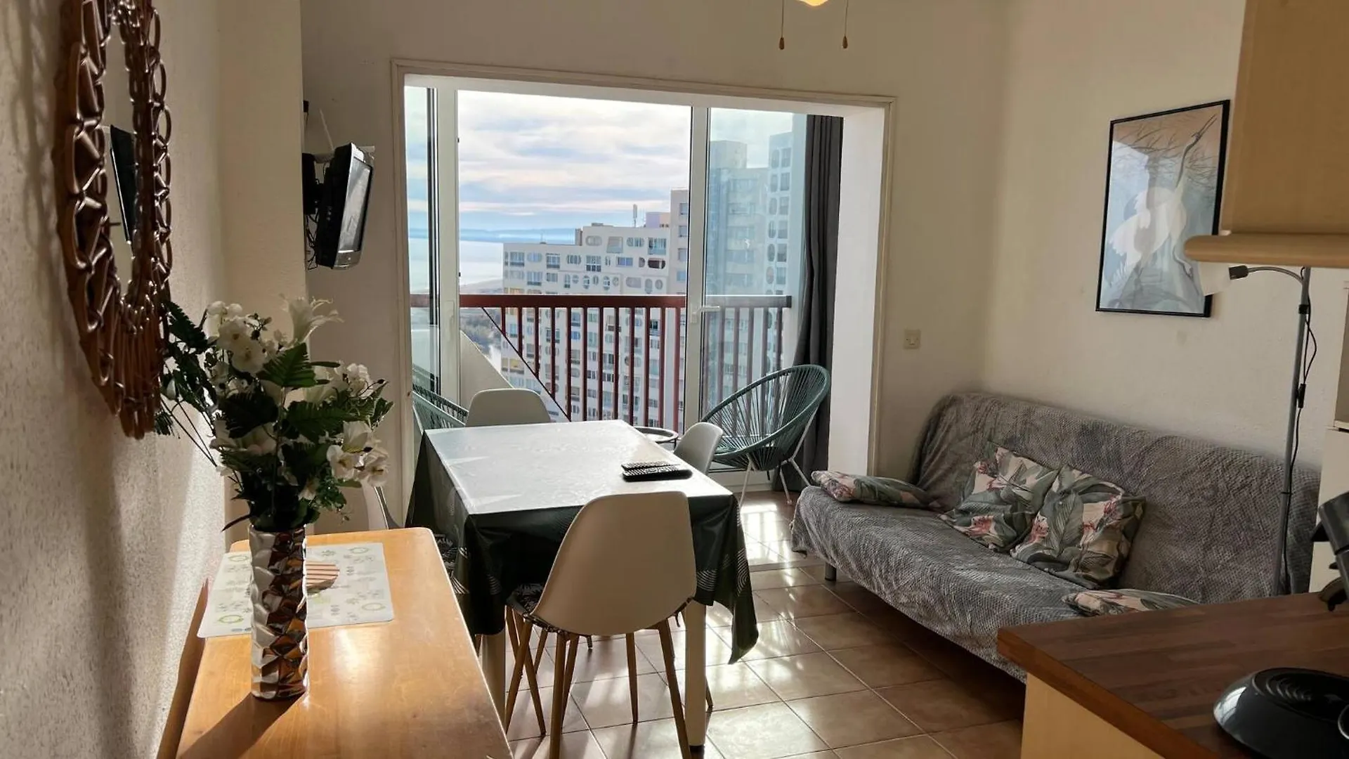 אמפוריבראבה Bonito Apartamento Vista Mar Av-25 דירה